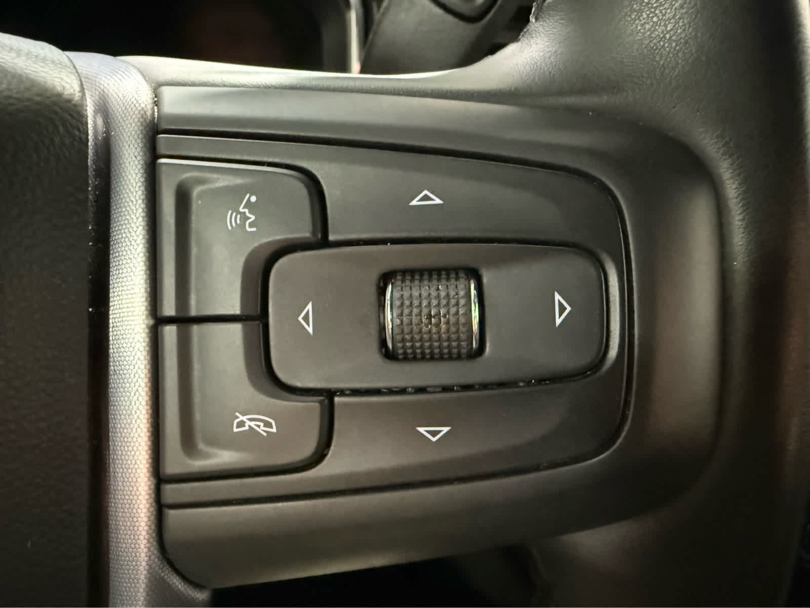 Used 2024 GMC Sierra 1500 SLT AWD/4WD image 20