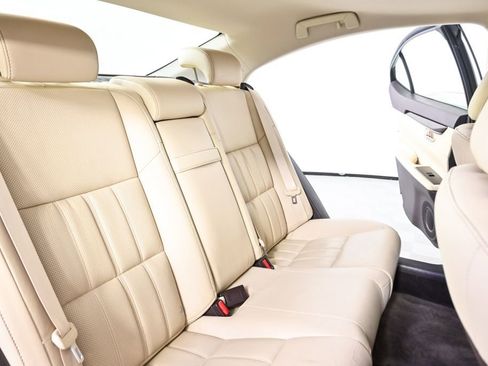 Used 2016 Lexus ES 350 w/ Luxury Package w/Wood Trim image 22