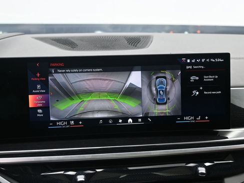 Used 2024 BMW X6 xDrive40i w/ Premium Package image 16