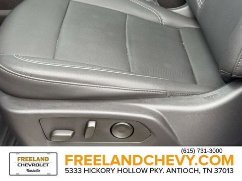 Used 2024 Chevrolet Silverado 2500 LTZ w/ LTZ Premium Package image 25