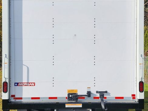 New 2024 Isuzu NPR image 3