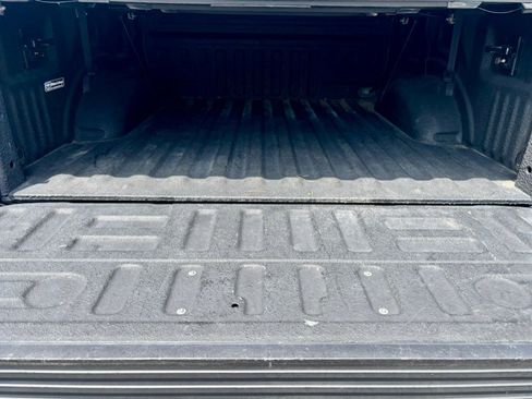 Used 2018 Ford F150 XLT w/ Equipment Group 302A Luxury AWD/4WD image 31