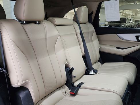 Certified 2023 Acura MDX SH-AWD w/ Technology Package image 22