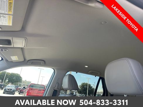 Used 2023 Honda Pilot EX-L image 32