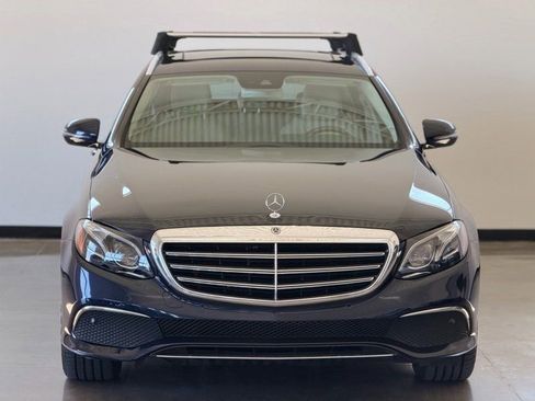 Used 2018 Mercedes-Benz E 400 4MATIC Wagon w/ Premium 2 Package image 2