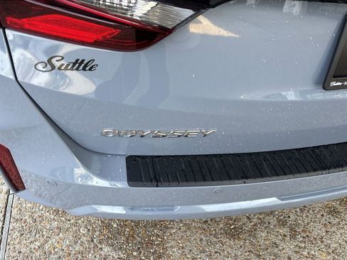 Used 2025 Honda Odyssey Elite image 33