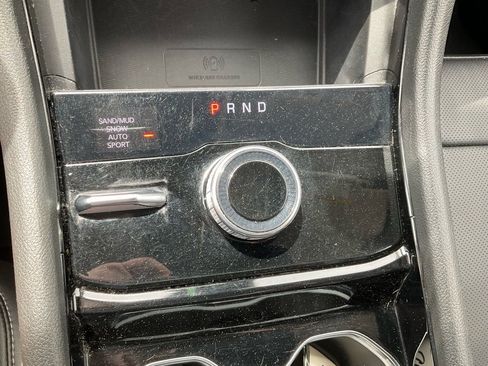 Used 2023 Jeep Grand Cherokee L Limited w/ Luxury Tech Group II image 14