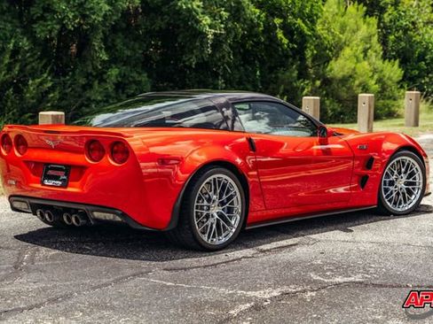 Used 2011 Chevrolet Corvette ZR1 w/ Preferred Equipment Group RWD image 3