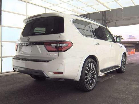 Certified 2023 Nissan Armada Platinum w/ Captain's Chairs Package RWD image 3