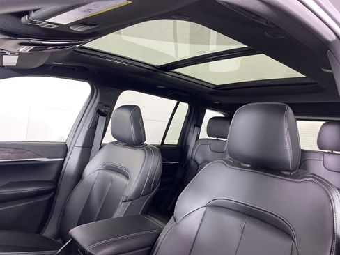 New 2026 Jeep Grand Cherokee Limited image 60