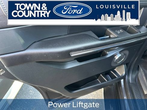 Used 2021 Ford Expedition XLT AWD/4WD image 18
