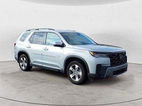 Used 2026 Honda Pilot EX-L image 3