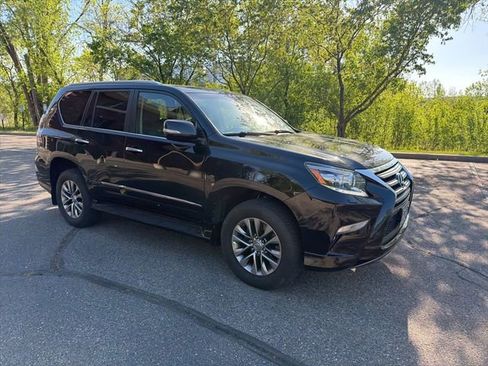 Used 2018 Lexus GX 460 Luxury w/ Preferred Accessory Package AWD/4WD image 12