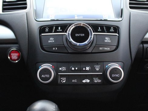 Used 2017 Acura RDX AWD w/ Advance Package image 18