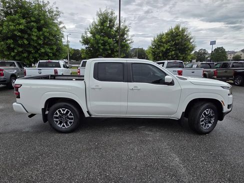 New 2026 Nissan Frontier SV w/ SV Convenience Package RWD image 29