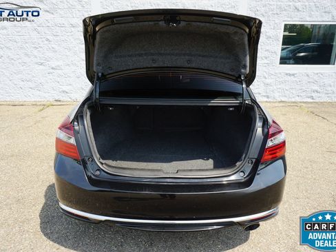 Used 2016 Honda Accord EX image 16
