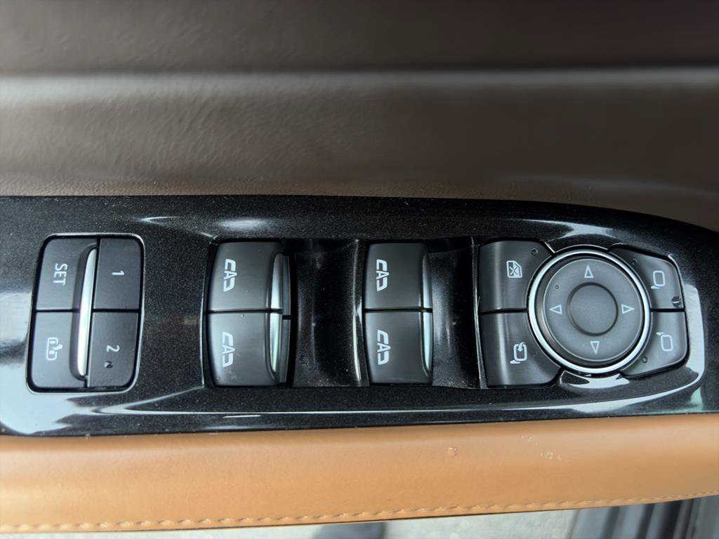 Used 2021 Cadillac Escalade ESV Sport AWD/4WD image 26