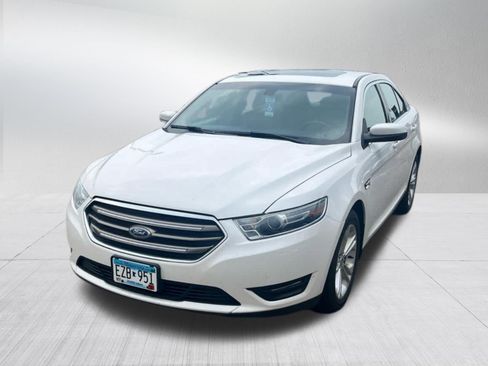 Used 2019 Ford Taurus SEL w/ Equipment Group 201A FWD image 5