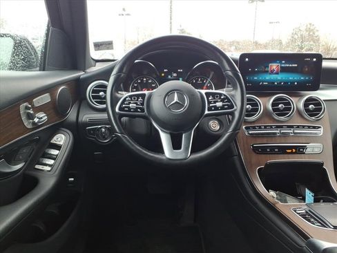 Used 2022 Mercedes-Benz GLC 300 4MATIC image 21