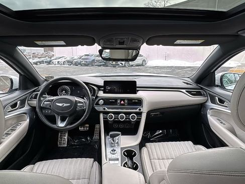 Used 2022 Genesis G70 3.3T w/ Sport Advanced Package image 23