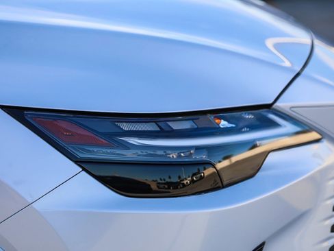 Used 2024 Lexus RX 350h image 8