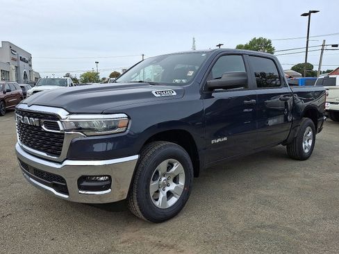 New 2025 RAM 1500 Big Horn AWD/4WD image 2