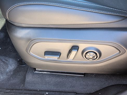 New 2026 Jeep Grand Cherokee Altitude image 22