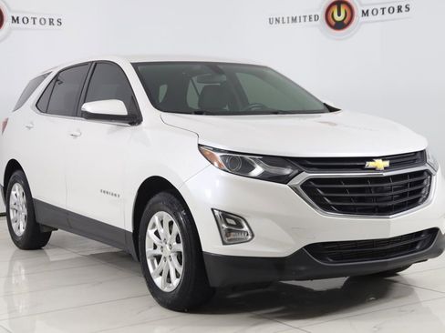 Used 2018 Chevrolet Equinox LT image 18