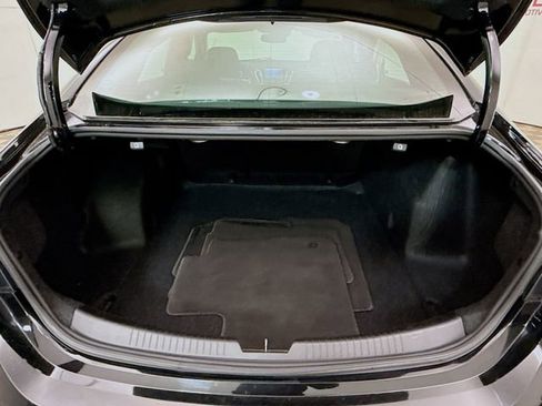 Used 2024 Chevrolet Malibu LT image 30