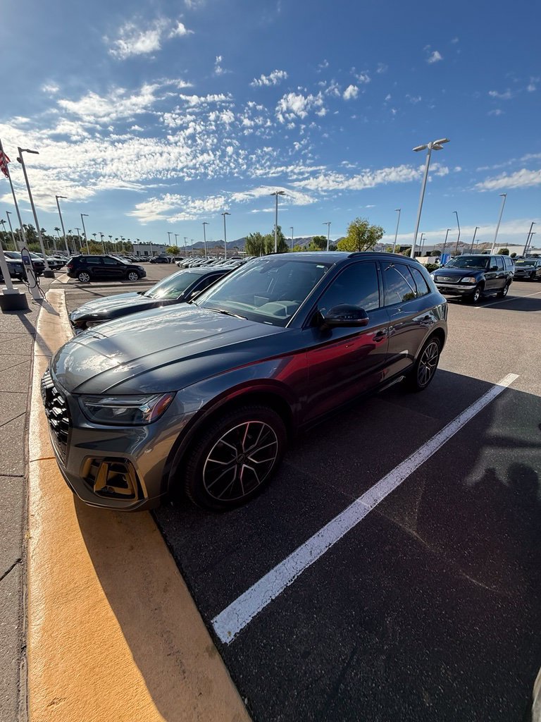 Used 2023 Audi SQ5 Premium Plus w/ Premium Plus Package AWD/4WD image 9