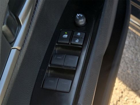 New 2026 Toyota Camry SE image 25