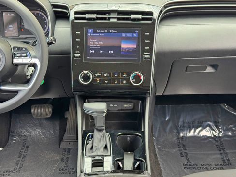 Used 2022 Hyundai Tucson SE FWD image 21