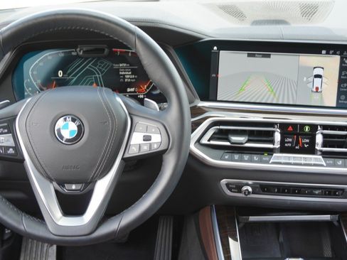 Used 2019 BMW X5 xDrive40i w/ Off-Road Package AWD/4WD image 29
