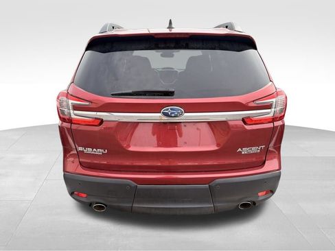 Used 2023 Subaru Ascent Limited w/ Technology Package AWD/4WD image 5