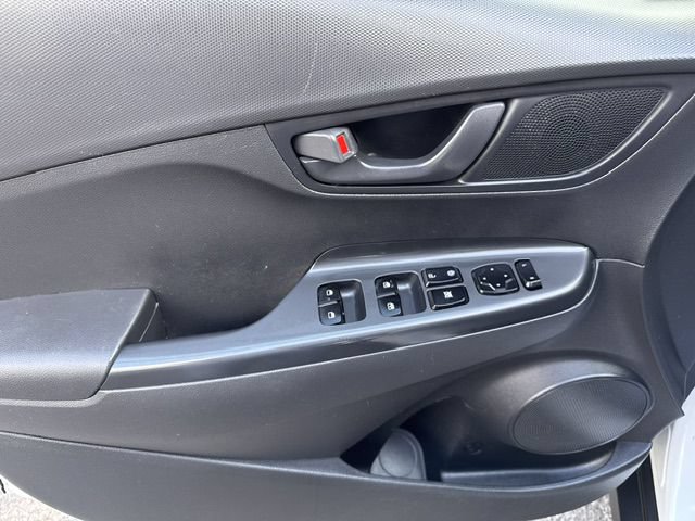 Used 2018 Hyundai Kona SEL AWD/4WD image 13