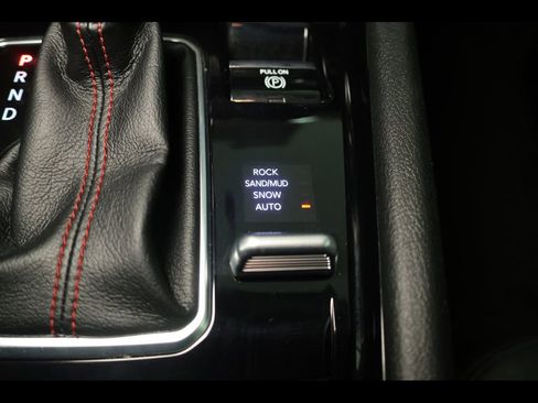 Used 2022 Jeep Compass Trailhawk w/ Trailhawk Convenience Group image 13