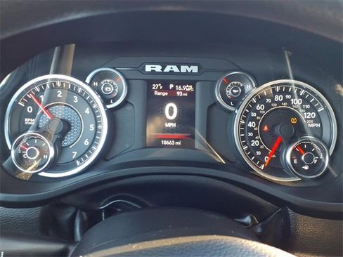 Certified 2024 RAM 1500 Tradesman w/ Night Edition image 29