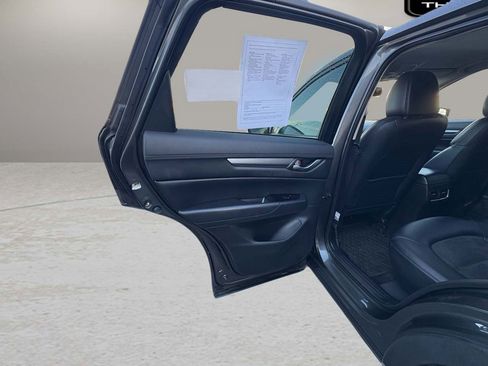 Used 2017 MAZDA CX-5 Touring w/ I-ACTIVSENSE Package image 38