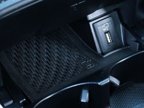 Used 2021 Mercedes-Benz C 63 AMG S image 12