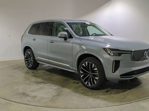 New 2026 Volvo XC90 T8 Ultra w/ Protection Package Premier image 7