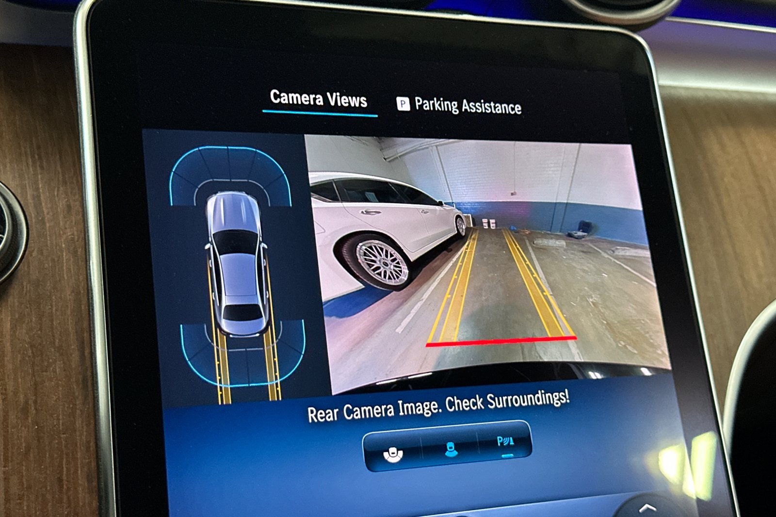 Used 2024 Mercedes-Benz C 300 Sedan image 17
