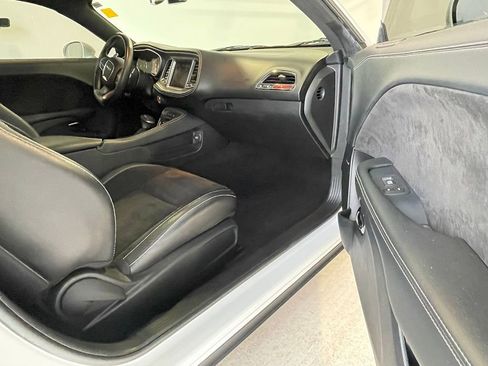 Used 2020 Dodge Challenger SRT Hellcat image 53