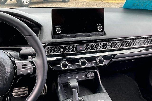 Used 2025 Honda Civic Sport image 9