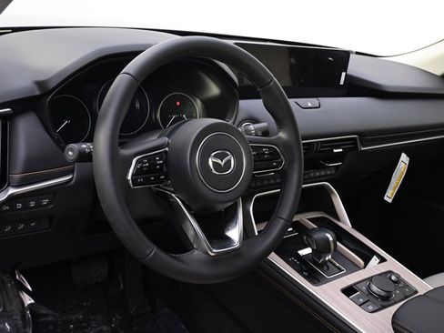 New 2026 MAZDA CX-90 3.3 Turbo w/ Preferred Package image 11