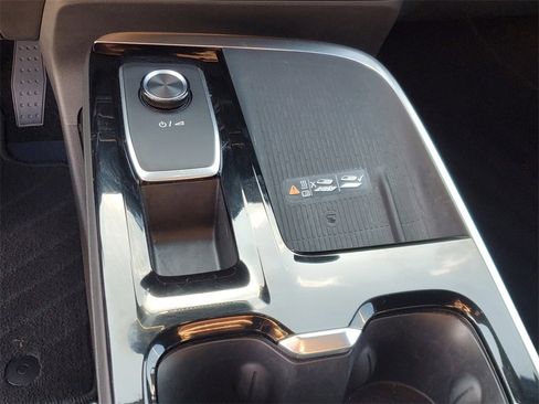 Used 2025 Buick Enclave Preferred image 29