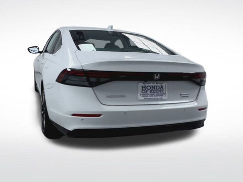 Certified 2024 Honda Accord Touring image 7