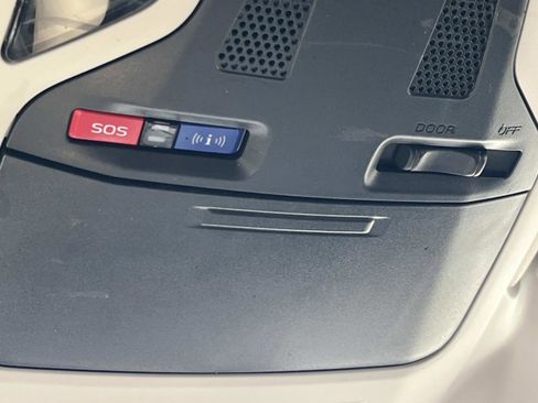 Used 2020 Subaru Outback Premium image 37