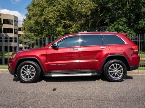 Used 2015 Jeep Grand Cherokee Limited AWD/4WD image 9