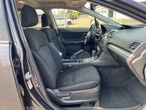 Used 2014 Subaru Crosstrek 2.0i Premium w/ Moonroof Package AWD/4WD image 9