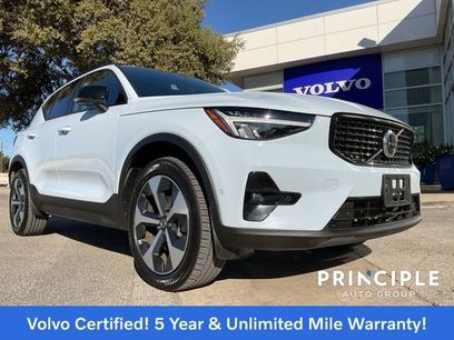 Certified 2025 Volvo XC40 B5 Plus